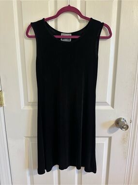 Vintage Black Sleeveless Shift Dress - Unsigned Brand
